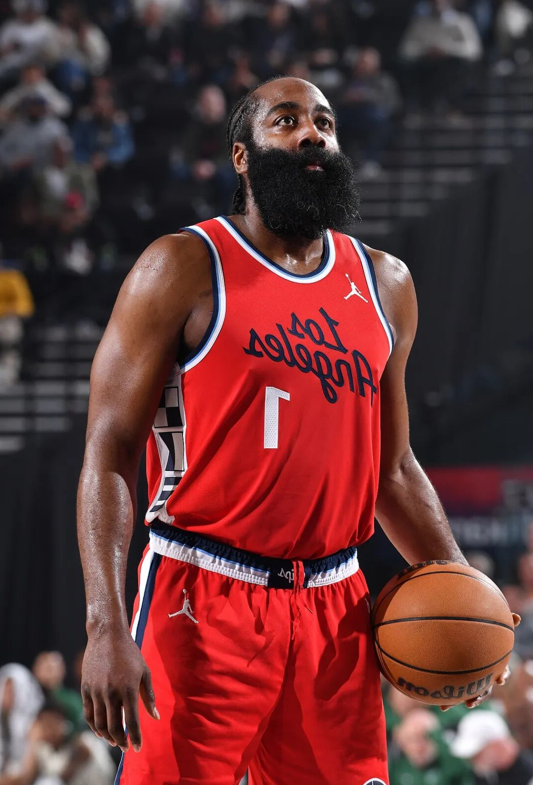 熊猫体育-哈登连续十五场比赛得分超过突破纪录，利物浦挑战极限！的简单介绍